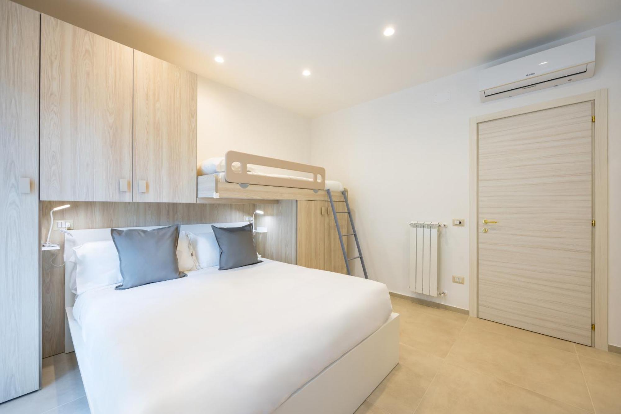 Montesanto View Rooms By Wonderful Italy Nápoles Exterior foto